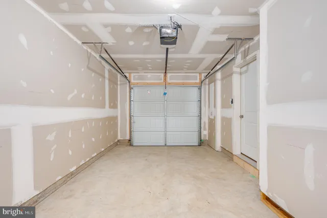 $2,050 | 115 Tuxford Road, Falling Waters, WV 25419