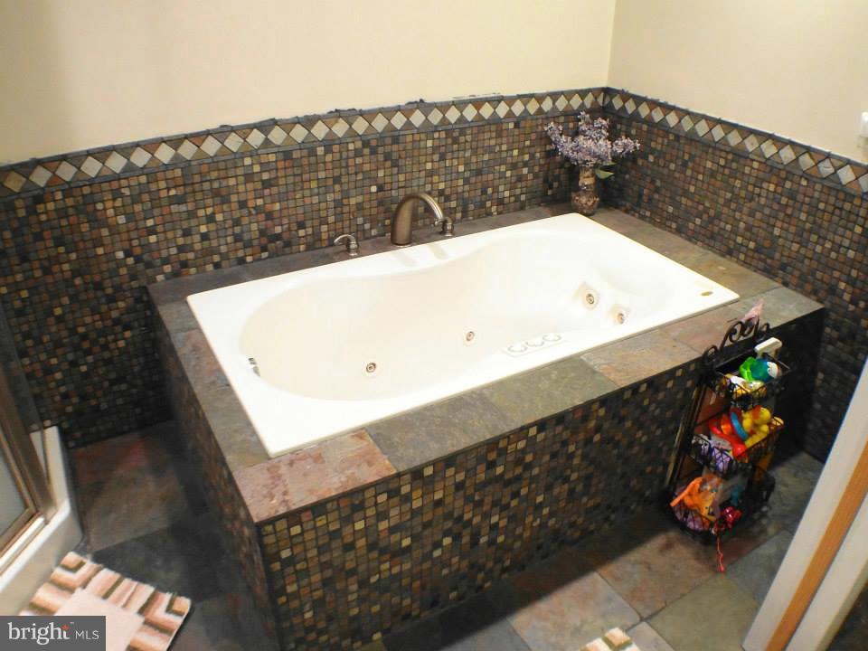 316 Brock Bridge Road Laurel, MD 20724 - Photo 19 of 30 Bath