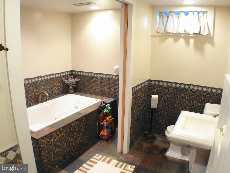 316 Brock Bridge Road Laurel, MD 20724 - Photo 21 of 30 Bath
