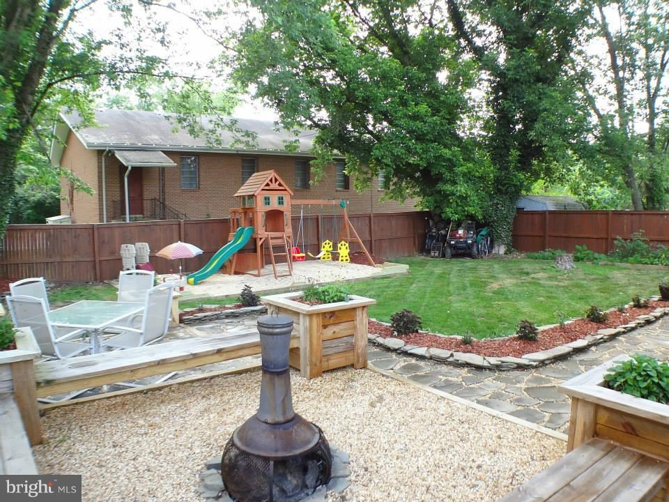 316 Brock Bridge Road Laurel, MD 20724 - Photo 29 of 30 Exterior (Rear)