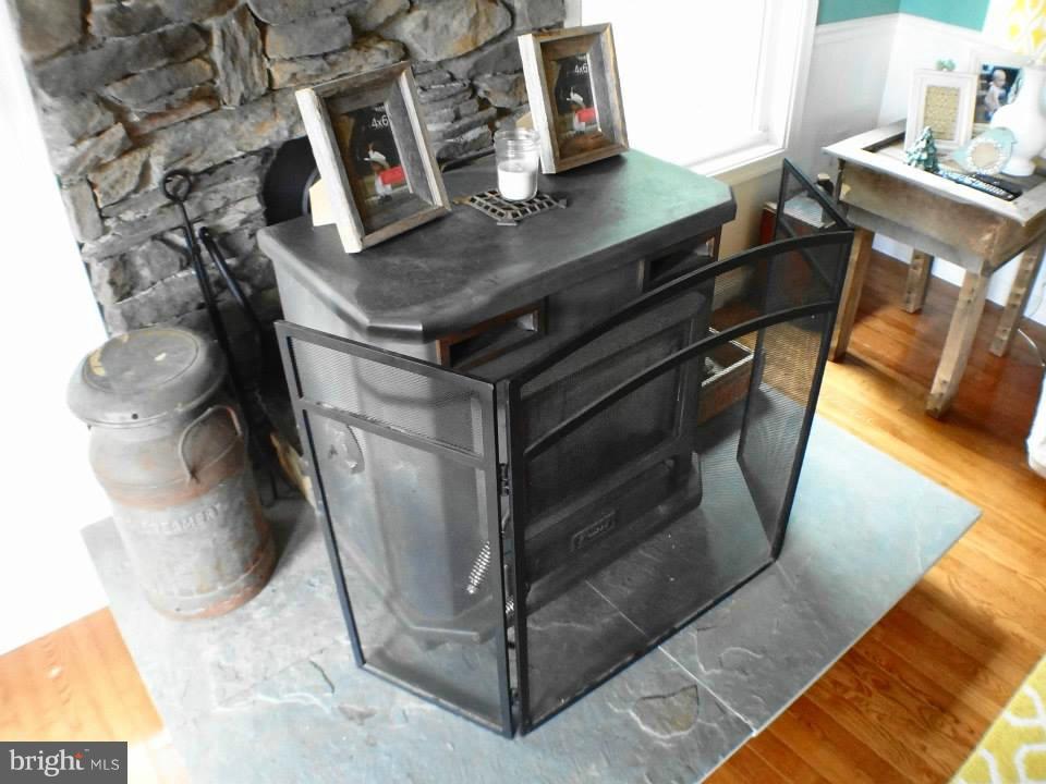 316 Brock Bridge Road Laurel, MD 20724 - Photo 10 of 30 Sunroom