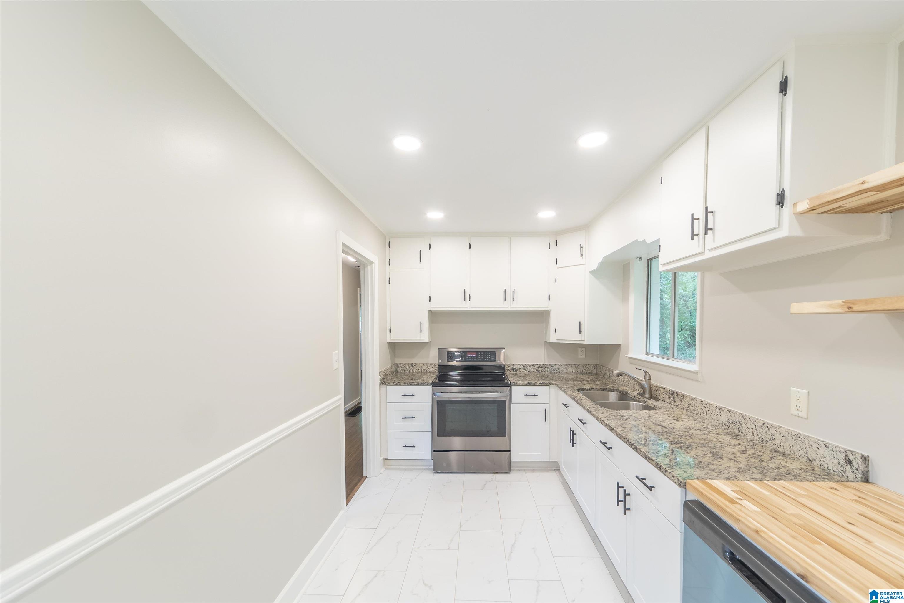 709 Rebecca Road Birmingham, AL 35206 - Photo 13 of 19