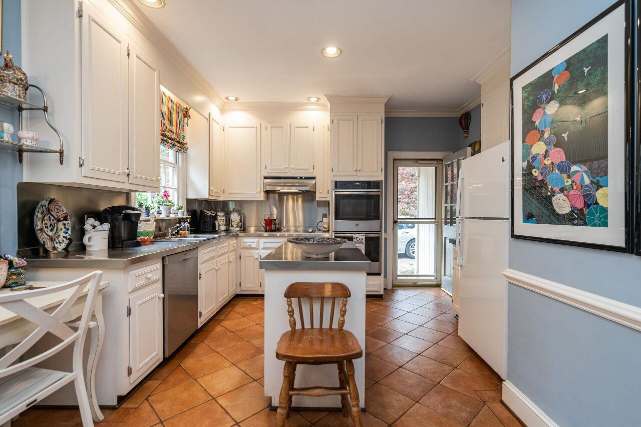 1117 Cowper Drive Raleigh, NC 27608 - Photo 12 of 28 Photo 14