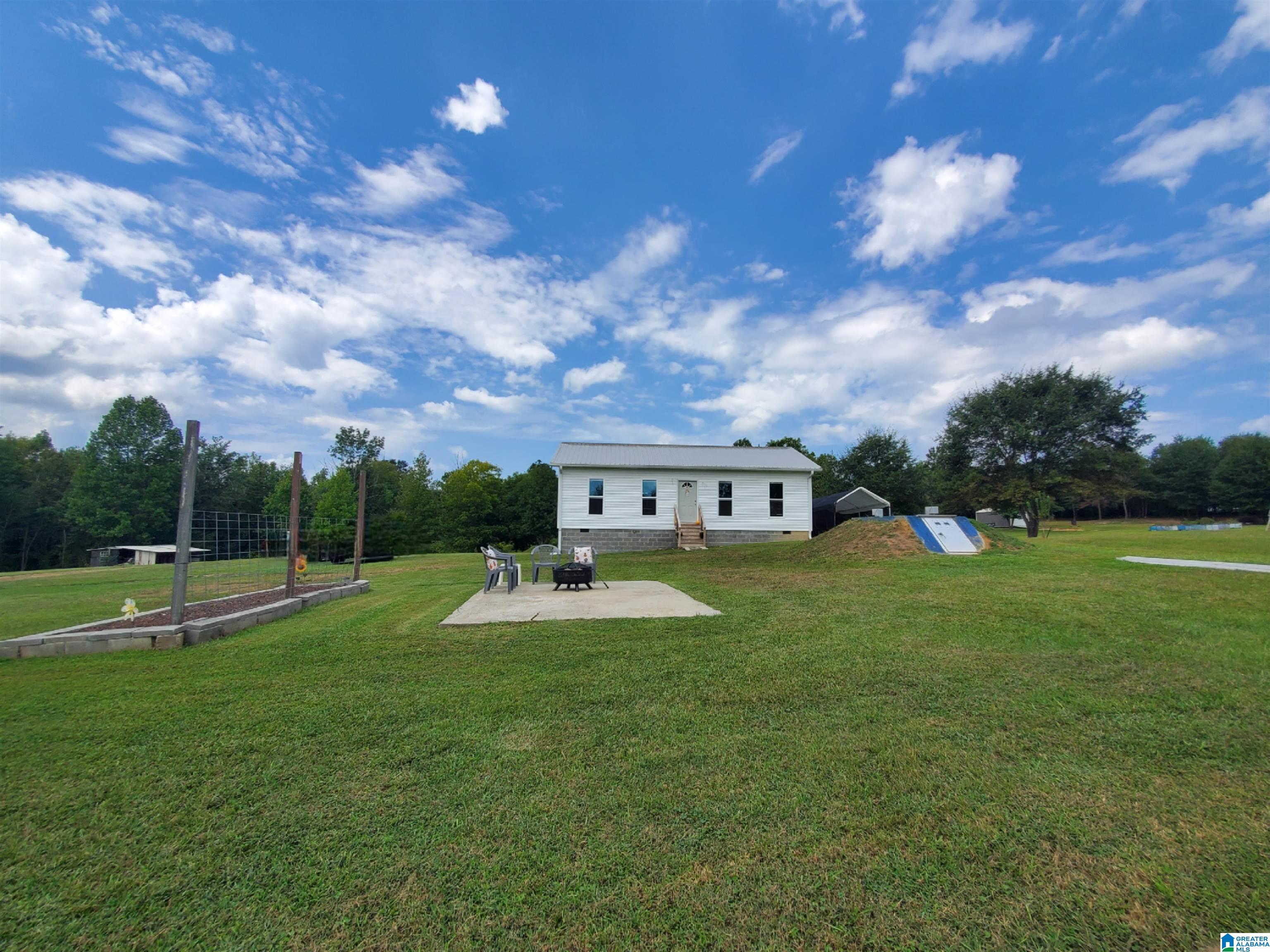 622 Rocky Hollow Road Jacksonville, AL 36265 - Photo 2 of 40
