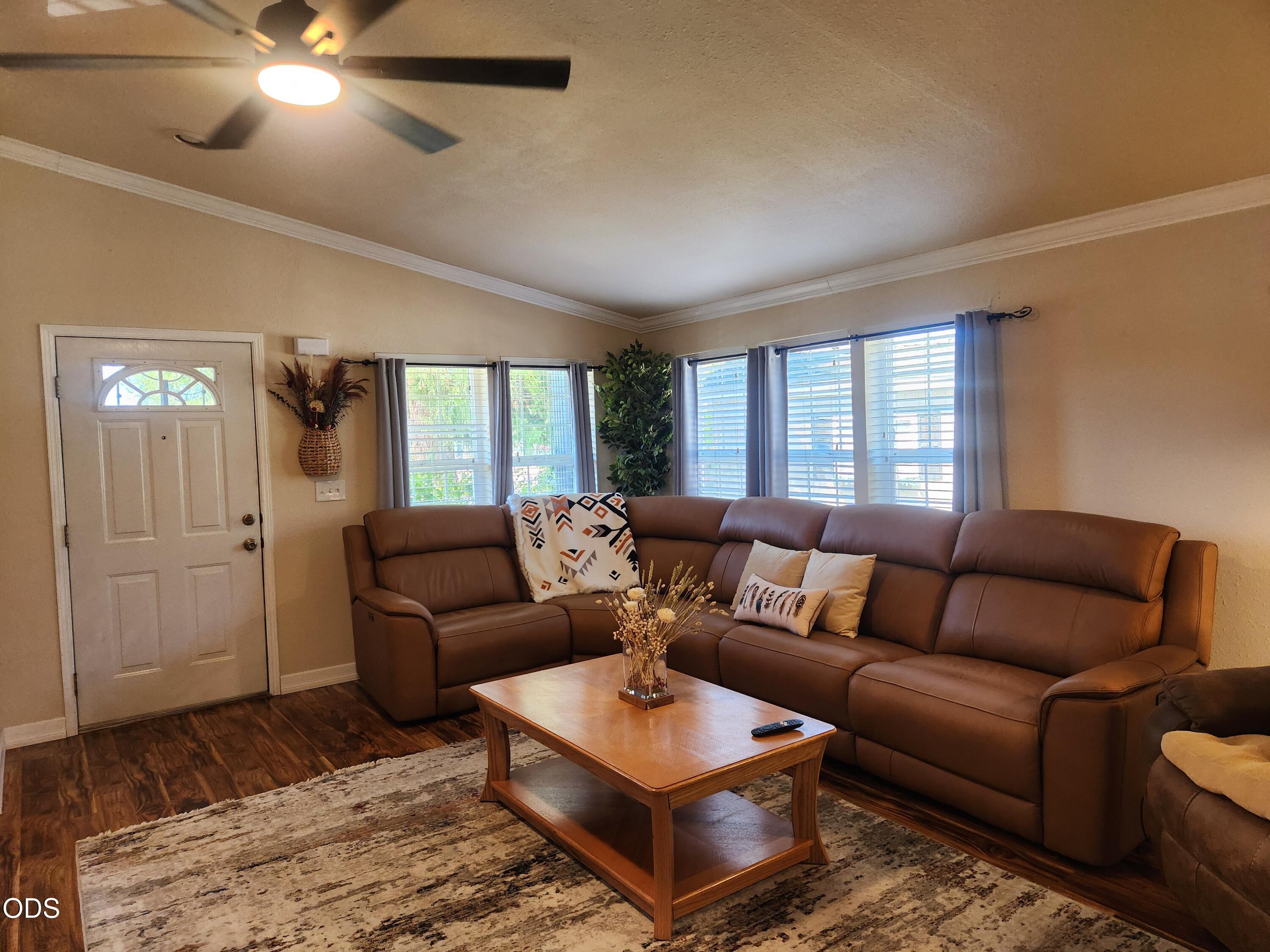555 Freeman Road, Unit 249 Central Point, OR 97502 - Photo 8 of 53 Gallery Image 8