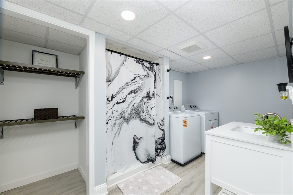 2 Crescent Terrace Ware, MA 01082 - Photo 25 of 29