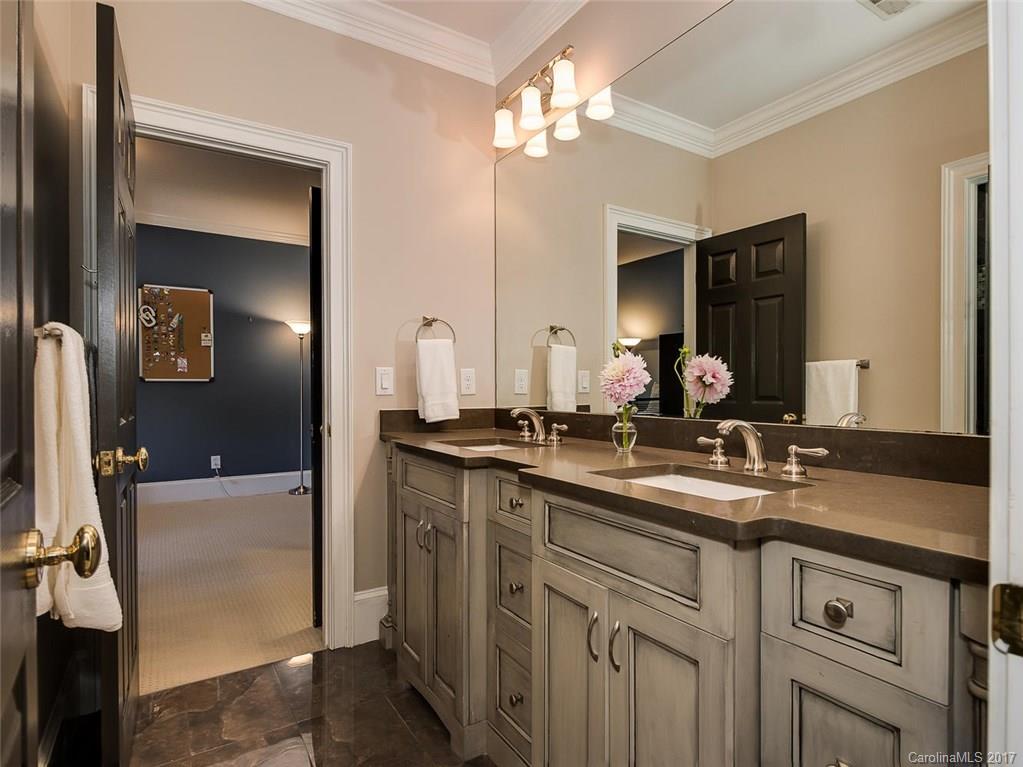 1924 Cortelyou Road Charlotte, NC 28211 - Photo 13 of 24 Gallery Image 13