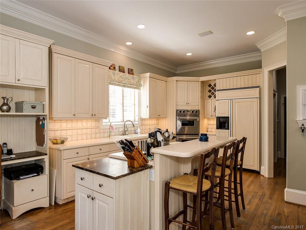 1924 Cortelyou Road Charlotte, NC 28211 - Photo 9 of 24 Gallery Image 9
