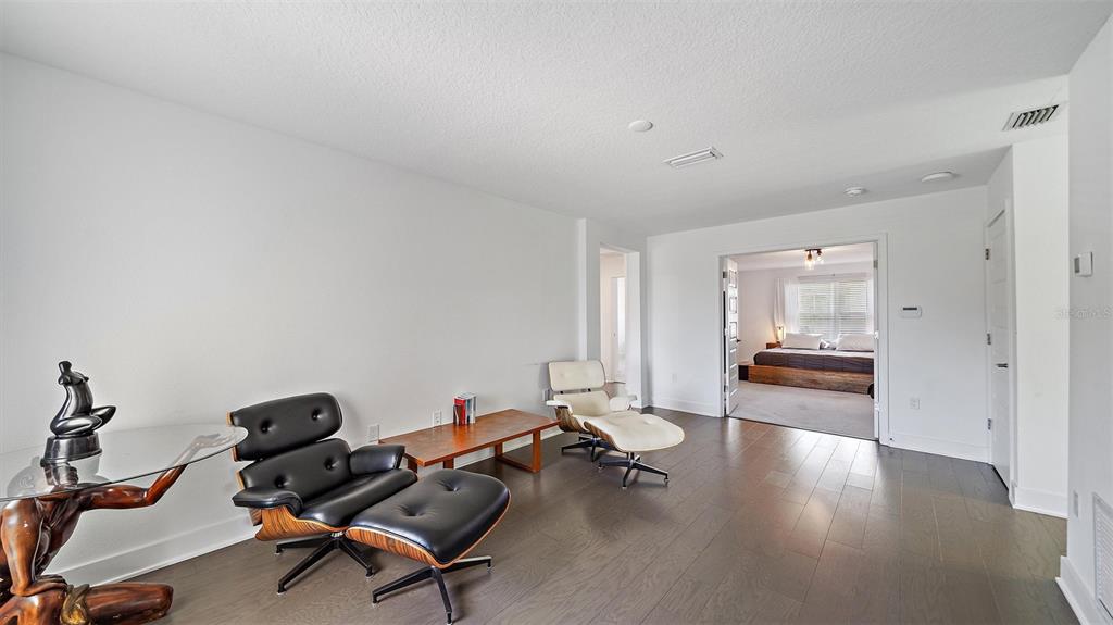 2587 Temple Street Sarasota, FL 34239 - Photo 23 of 54 a view of a workspace with a window