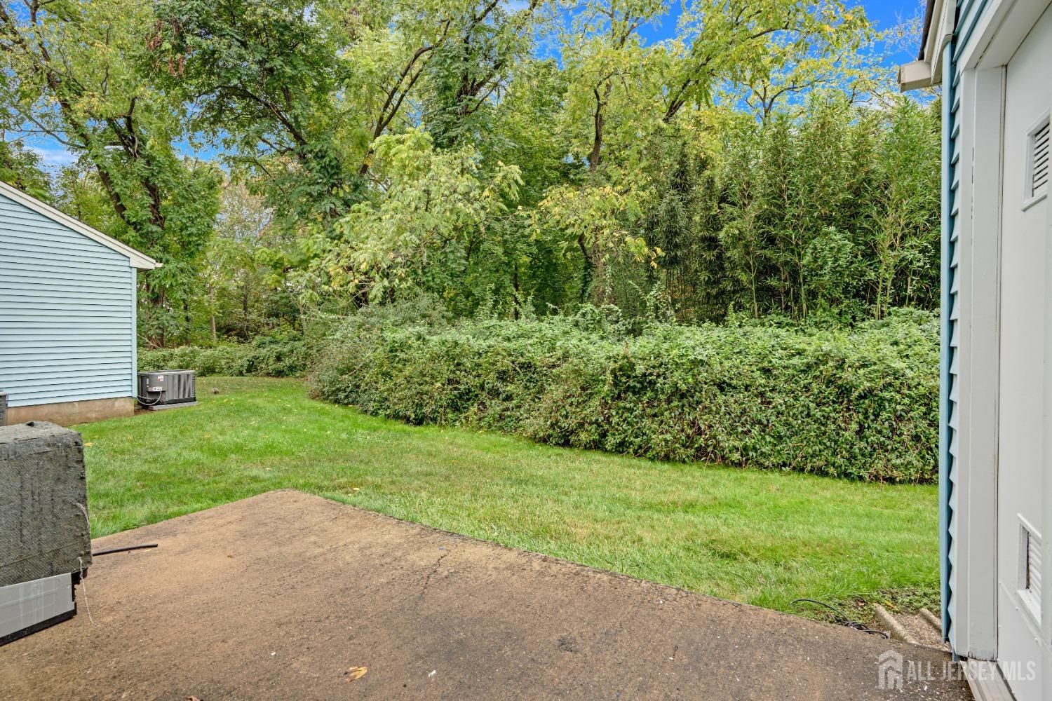 1503 Maplecrest Road Edison, NJ 08820 - Photo 13 of 23