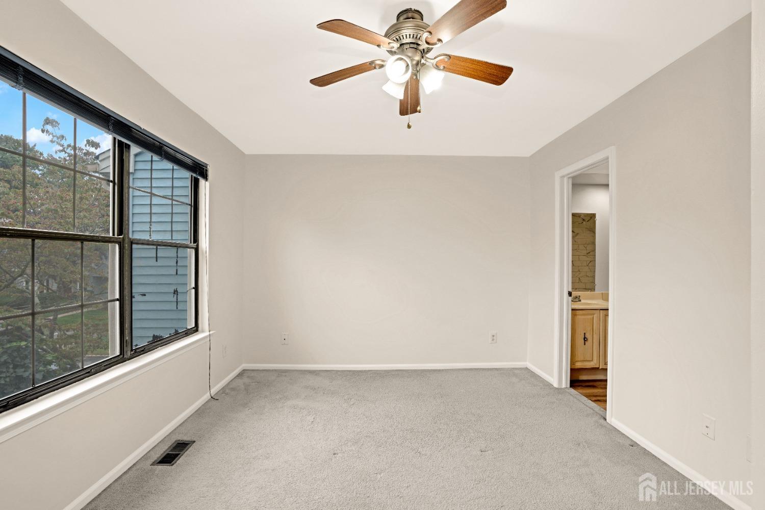 1503 Maplecrest Road Edison, NJ 08820 - Photo 21 of 23