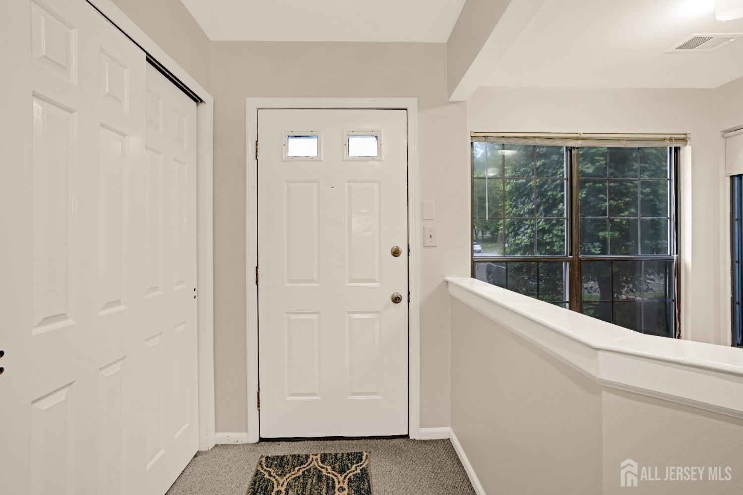 1503 Maplecrest Road Edison, NJ 08820 - Photo 3 of 23