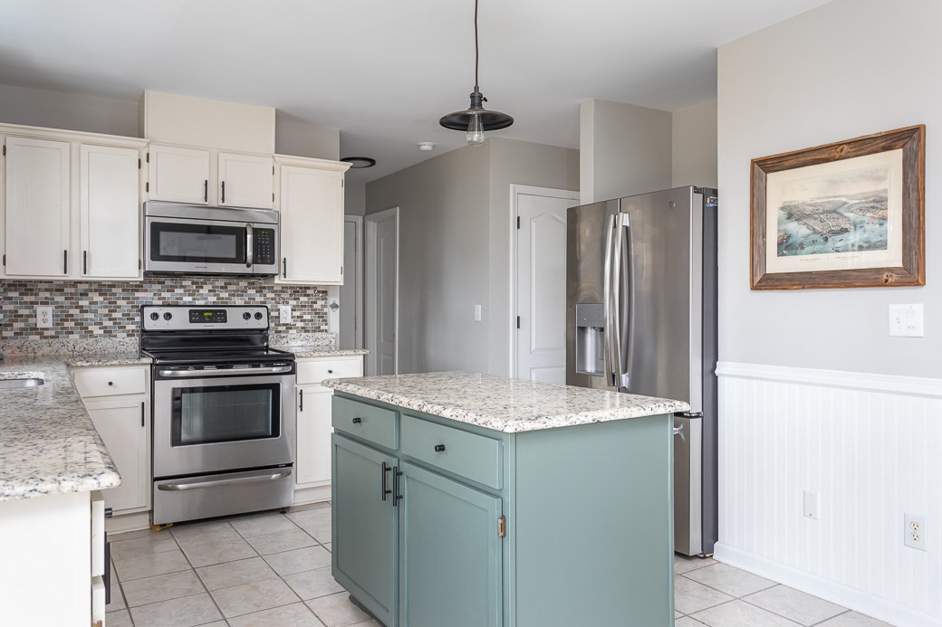 9312 Copernicus Court Raleigh, NC 27617 - Photo 15 of 30 Kitchen