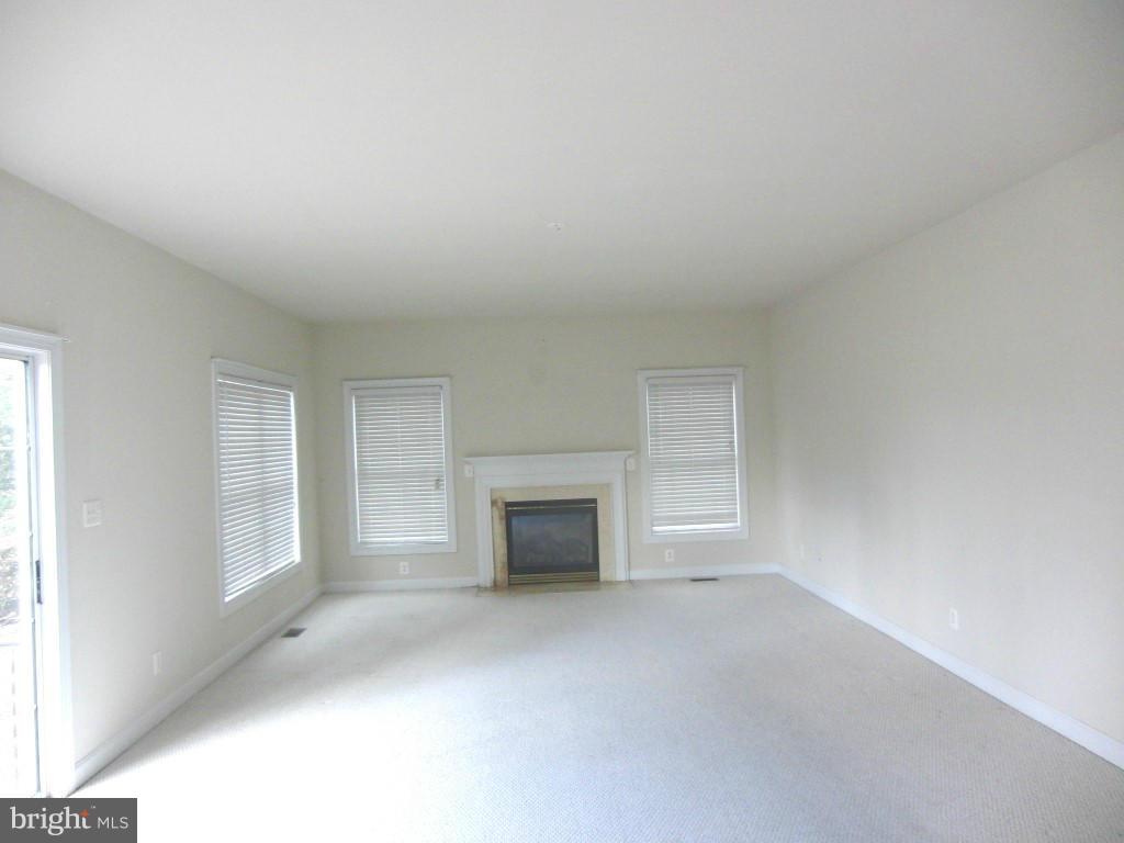8428 Leaf Road Alexandria, VA 22309 - Photo 8 of 24 Interior (General)