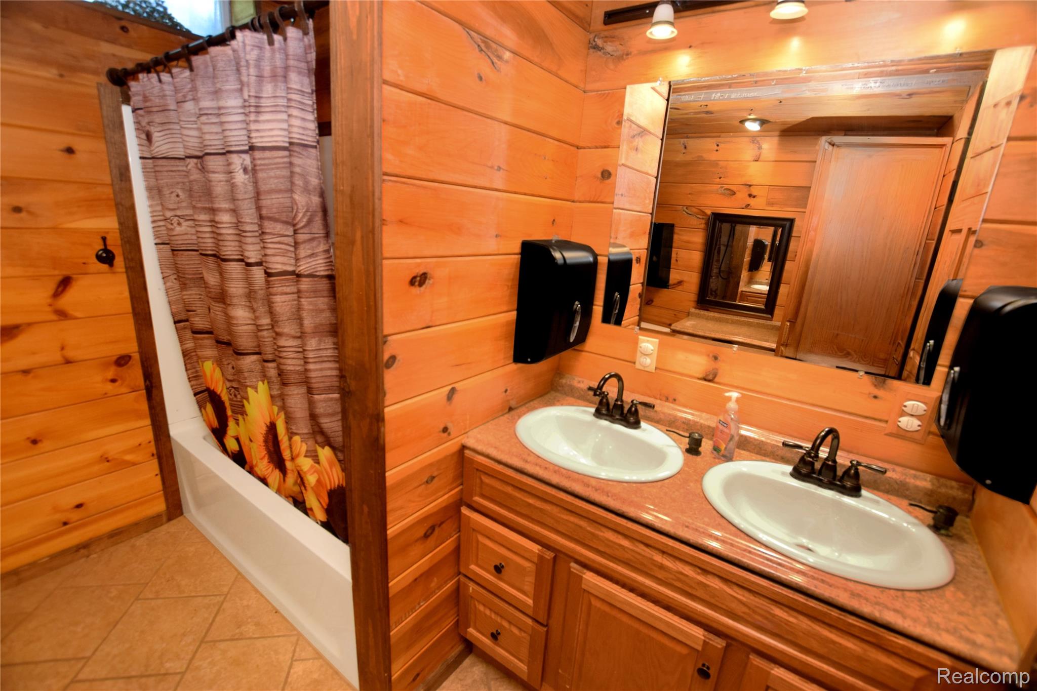 5298 Clear Lake Road North Branch, MI 48461 - Photo 20 of 44 Basement Full Bath Cont