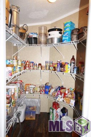 Walk-In Pantry