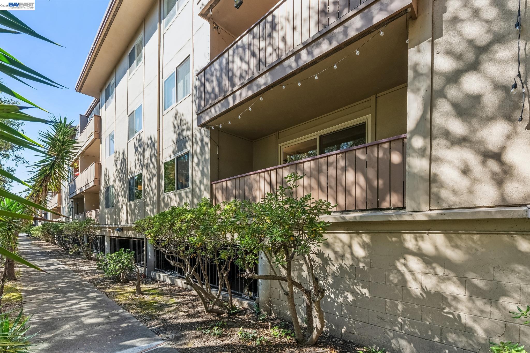 1321 Webster Street, Unit D103 Alameda, CA 94501 - Photo 11 of 23