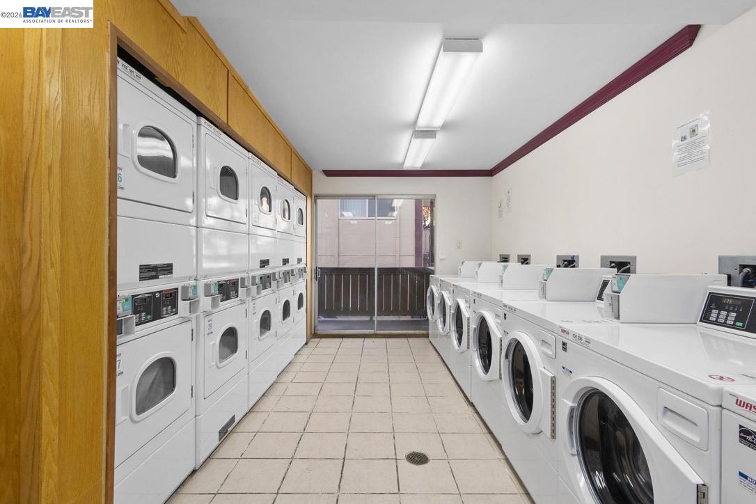 1321 Webster Street, Unit D103 Alameda, CA 94501 - Photo 21 of 23