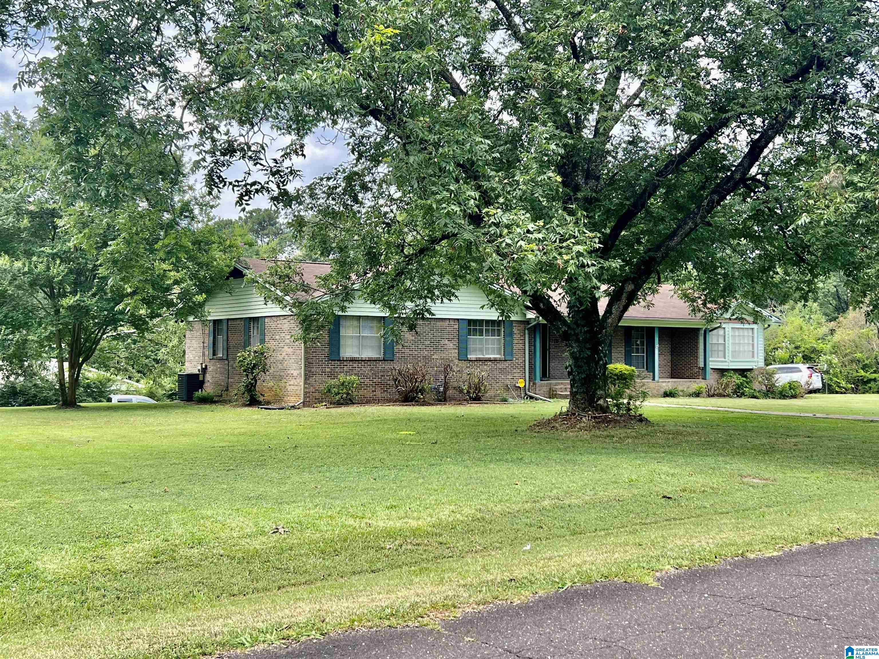 5363 Rosemary Road Mount Olive, AL 35117 - Photo 2 of 31