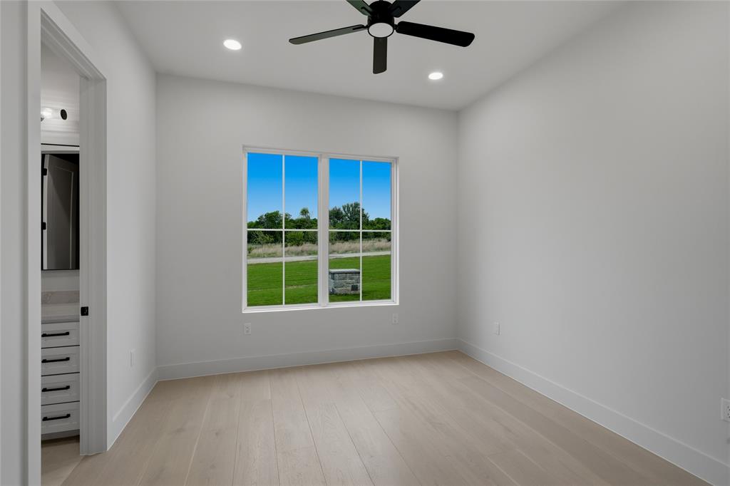 275 Latigo Way Weatherford, TX 76088 - Photo 22 of 39