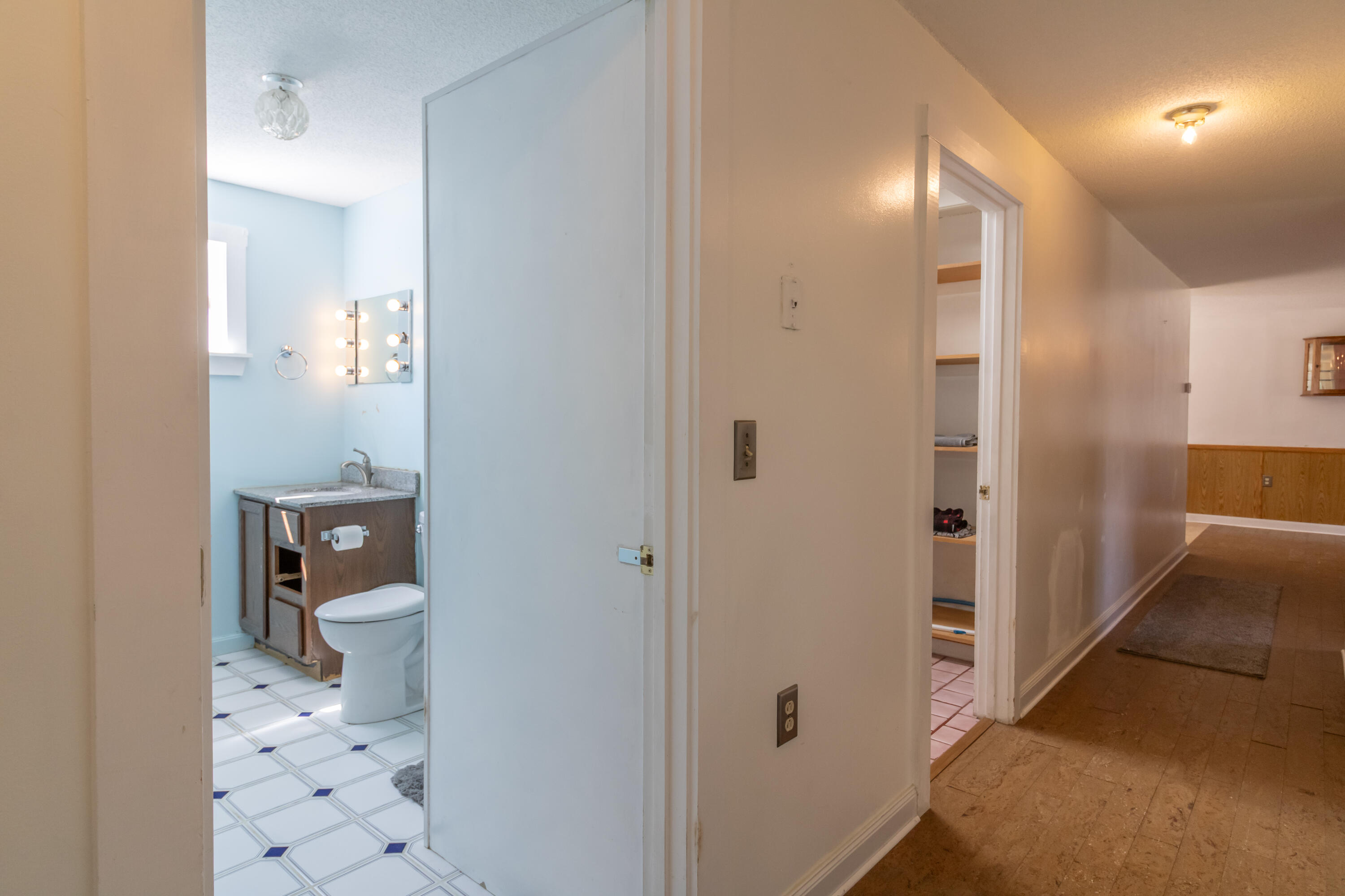 647 Meadow Road Hampden, ME 04444 - Photo 49 of 67 647 Meadow Road Interiors-27
