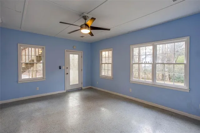 a view of a backyard of the house