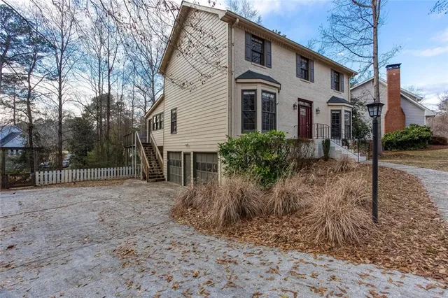 $490,000 | 1066 Foreststone Way, Marietta, GA 30064