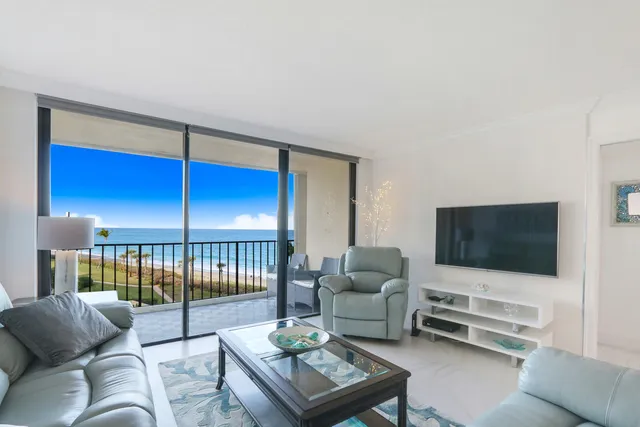 $8,000 | 100 Ocean Trail Way, Unit 603, Jupiter, FL 33477