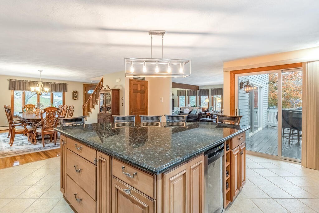 30 Coolidge Road Lynn, MA 01902 - Photo 7 of 34 Gallery Image 7