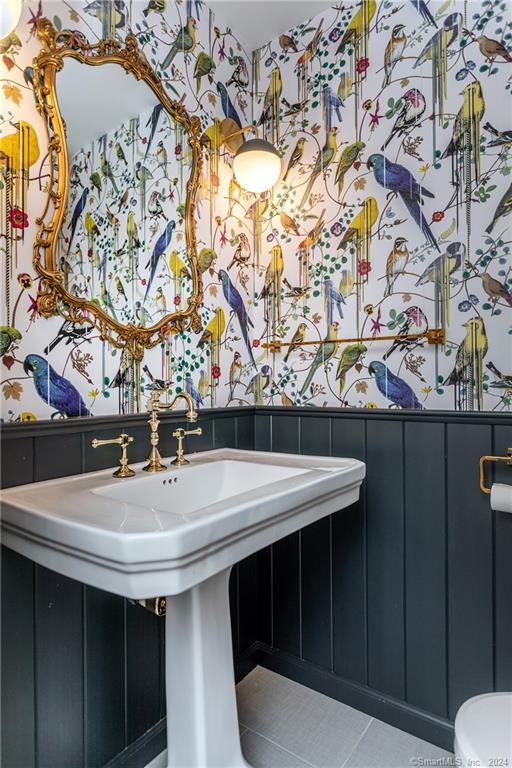 28 Leavenworth Road Woodbury, CT 06798 - Photo 12 of 37 a view of outdoor space with seating area