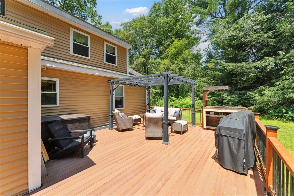 57 Sassawanna Road Rutland, MA 01543 - Photo 25 of 32