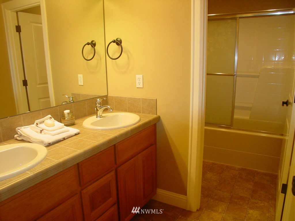 10306 Northeast 194th Street Bothell, WA 98011 - Photo 15 of 15