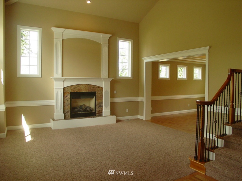 10306 Northeast 194th Street Bothell, WA 98011 - Photo 4 of 15