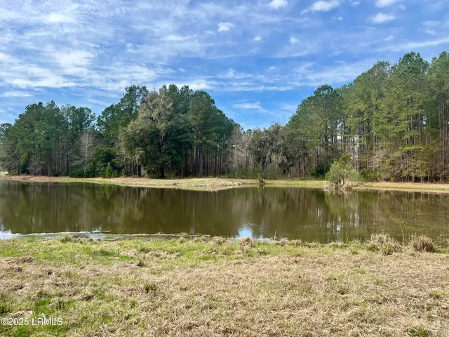 $70,000 | 413 Somerset Drive, Yemassee, SC 29945