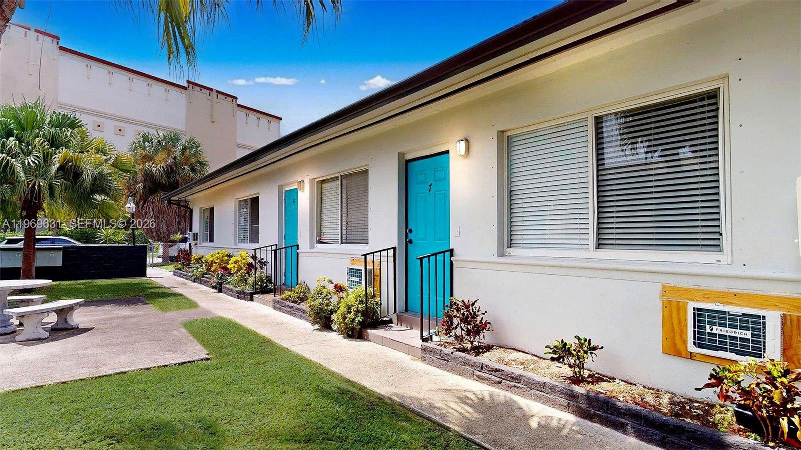 2499 Southwest 27th Street, Unit 5 Miami, FL 33133 - Photo 3 of 7