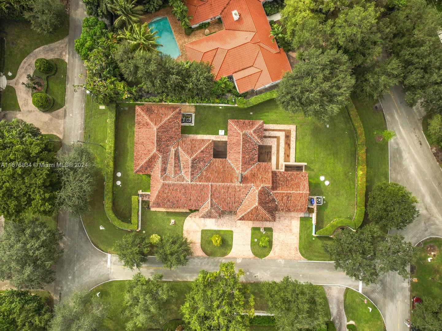 4500 Anderson Road Coral Gables, FL 33146 - Photo 3 of 49 Gallery Image 3