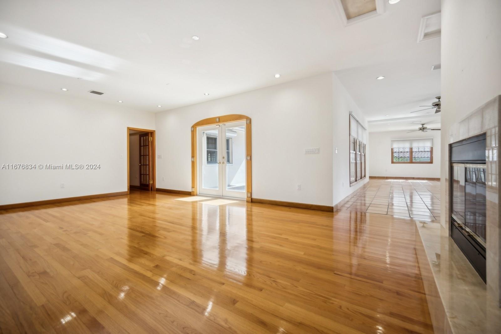 4500 Anderson Road Coral Gables, FL 33146 - Photo 8 of 49 Gallery Image 8