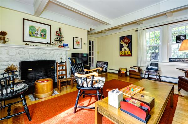 119 Maple Street Sherborn, MA 01770 - Photo 8 of 14 Gallery Image 8