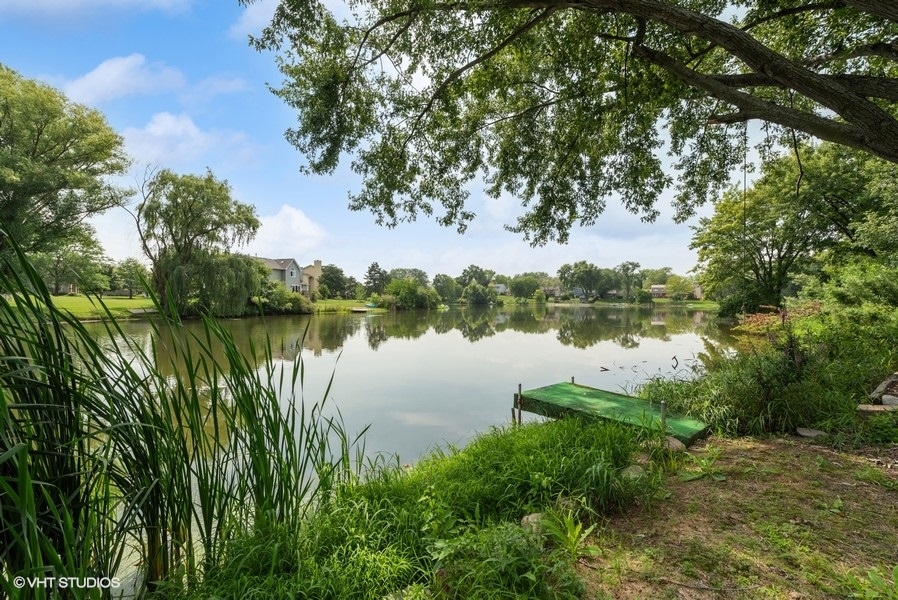 2351 Federal Circle Lindenhurst, IL 60046 - Photo 16 of 19