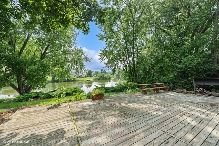 2351 Federal Circle Lindenhurst, IL 60046 - Photo 17 of 19