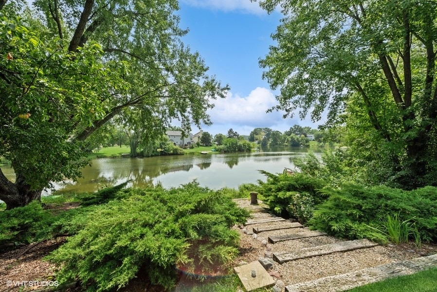 2351 Federal Circle Lindenhurst, IL 60046 - Photo 18 of 19