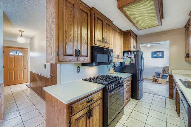 $350,000 | 6802 117th Avenue North, Champlin, MN 55316