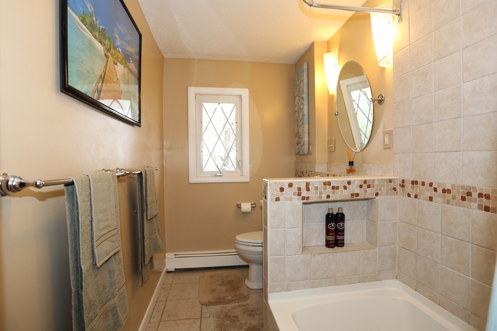 78 Harrington Road Framingham, MA 01701 - Photo 16 of 25 Gallery Image 16