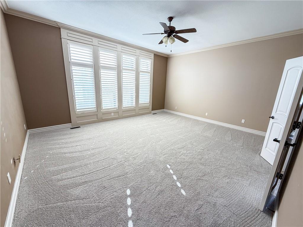 1427 Young Circle Raymore, MO 64083 - Photo 22 of 65