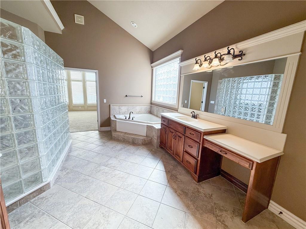 1427 Young Circle Raymore, MO 64083 - Photo 31 of 65