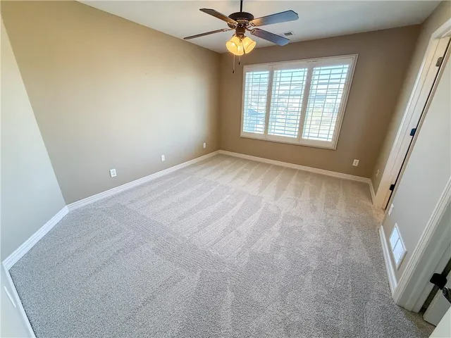 $975,000 | 1427 Young Circle, Raymore, MO 64083