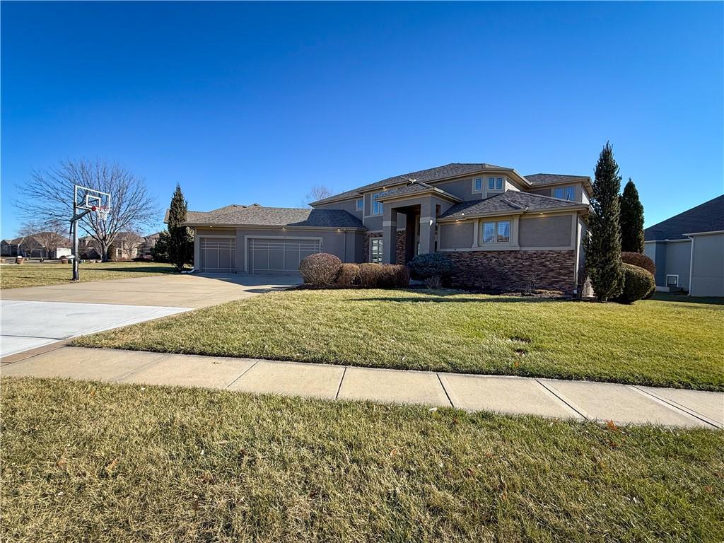 1427 Young Circle Raymore, MO 64083 - Photo 64 of 65