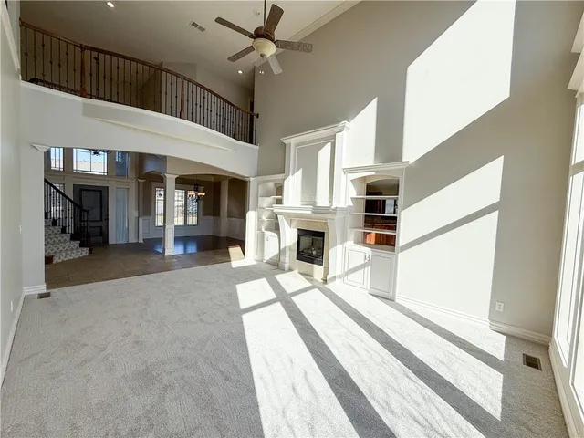 $975,000 | 1427 Young Circle, Raymore, MO 64083