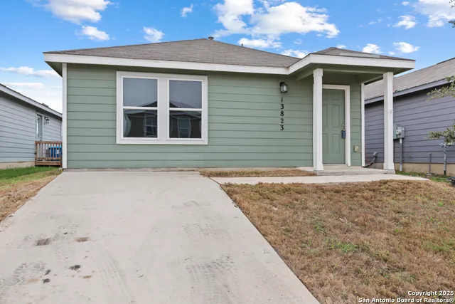 $1,300 | 13823 Ostrich Run, San Antonio, TX 78252