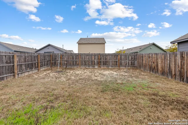$1,300 | 13823 Ostrich Run, San Antonio, TX 78252